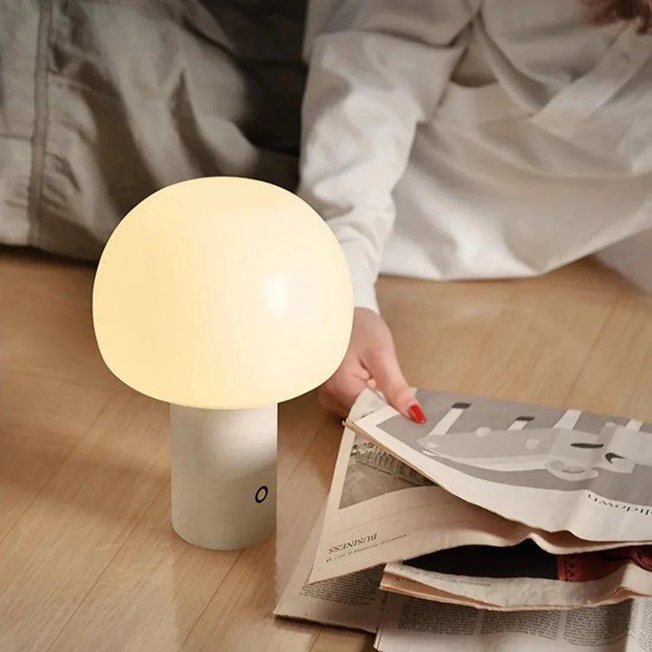 StyleLamp – Bærbar LED Bordlampe for Ambient Belysning Luvikno