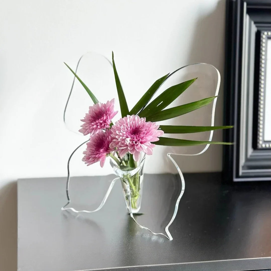 Kunstnerisk sommerfugl klar Luviknoomstervase | Luvikno