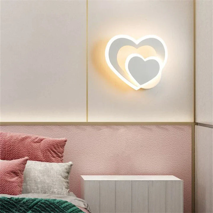 HeartGlow Vegglampe - Moderne LED Belysning Luvikno