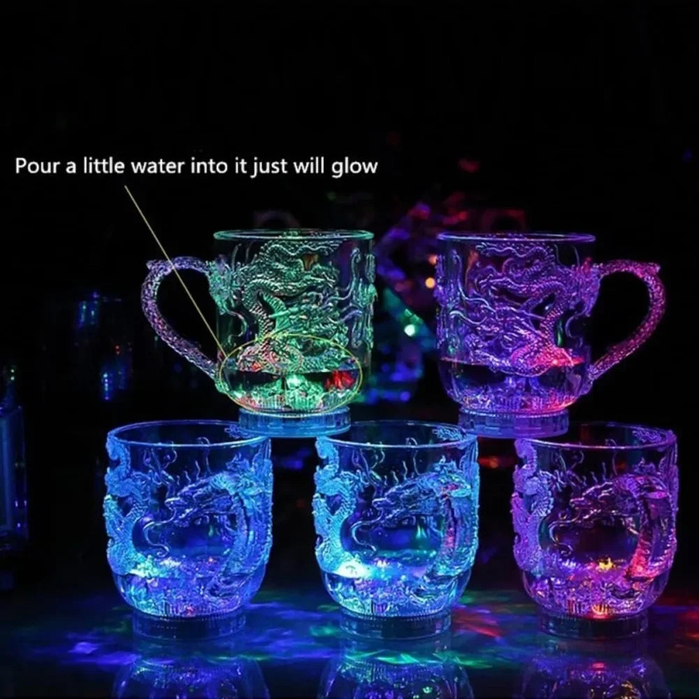 Luvikno | 1 stykke fargeforandrende luminescerende LED dragekrus vannaktiverte lys øl kaffe melk te vin whiskey bar kopp reise kreativ gave