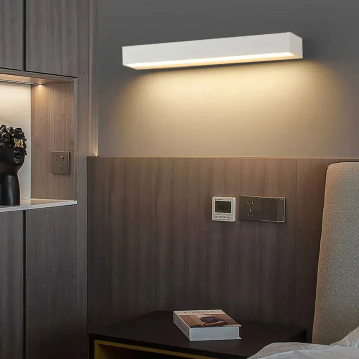 Luvikno | LUMAVIA SolarGlow Solhagedelampe LED | Vanntett & Super Lys | Husnummerbelysning | For Balkong, Vegg & Inngang