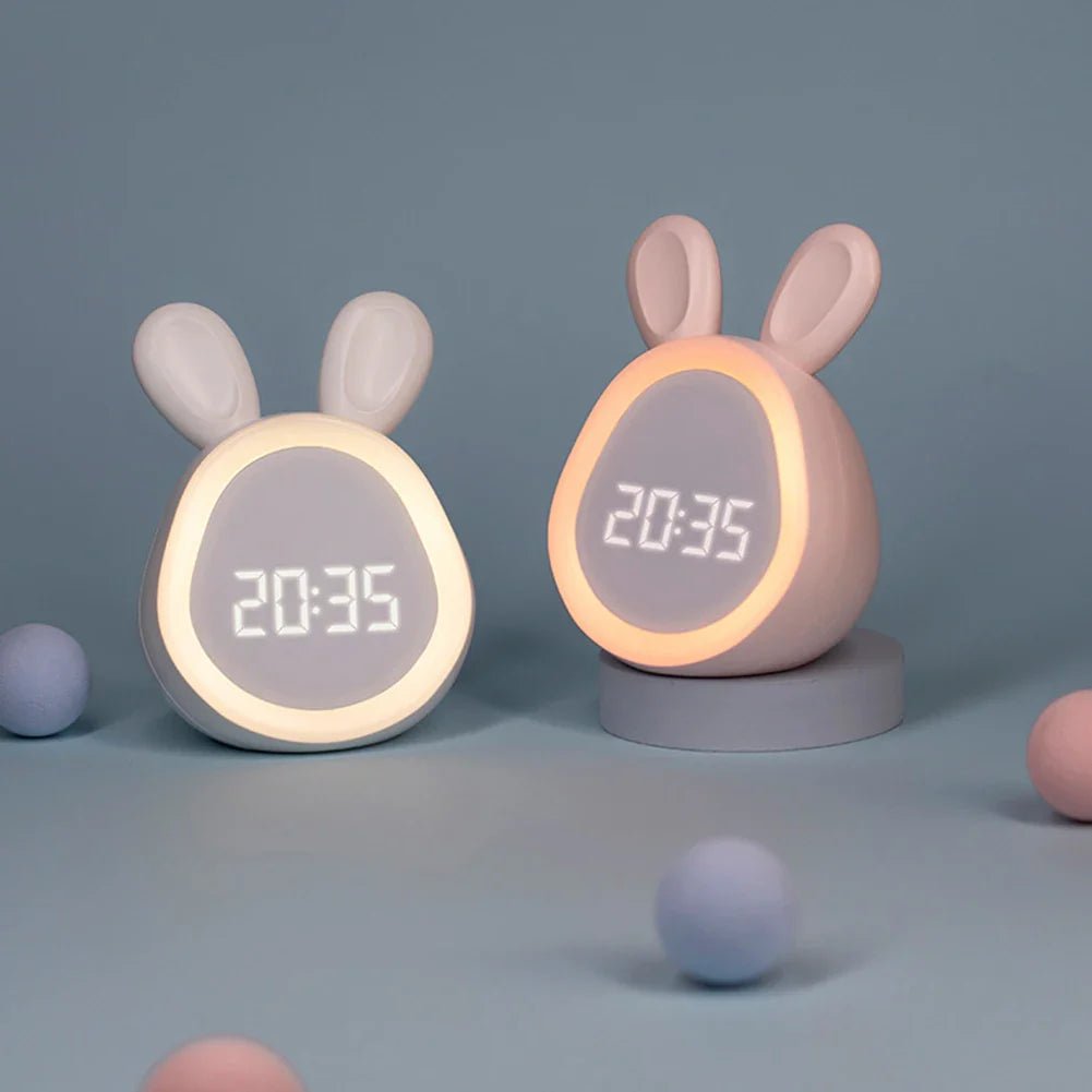 WakkerKonijn – Barneklok med LED-nattlys og leken kanin-design | Luvikno