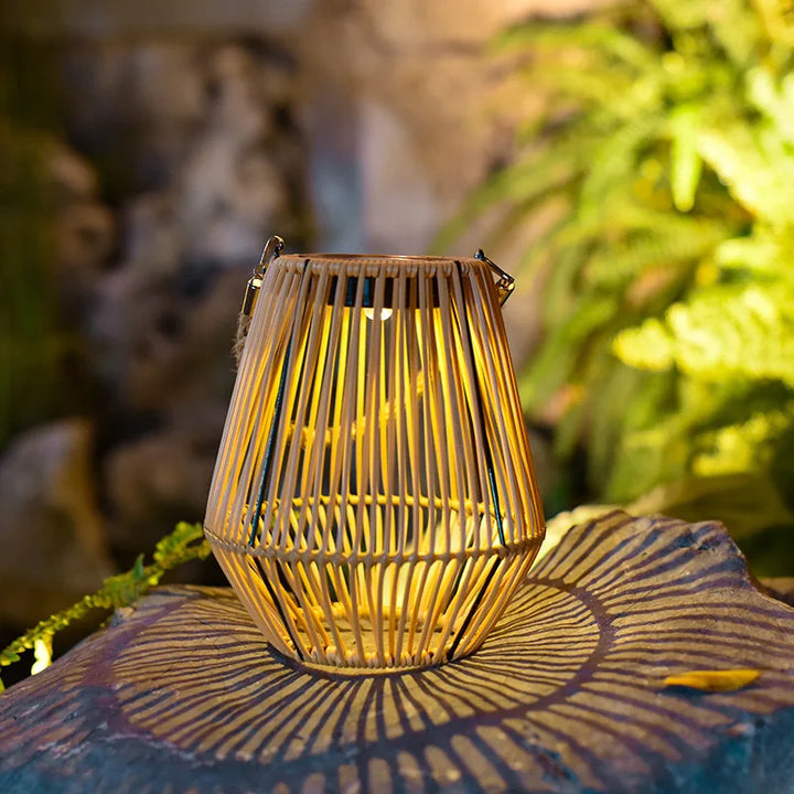 Solar Vevd Lantern Luvikno