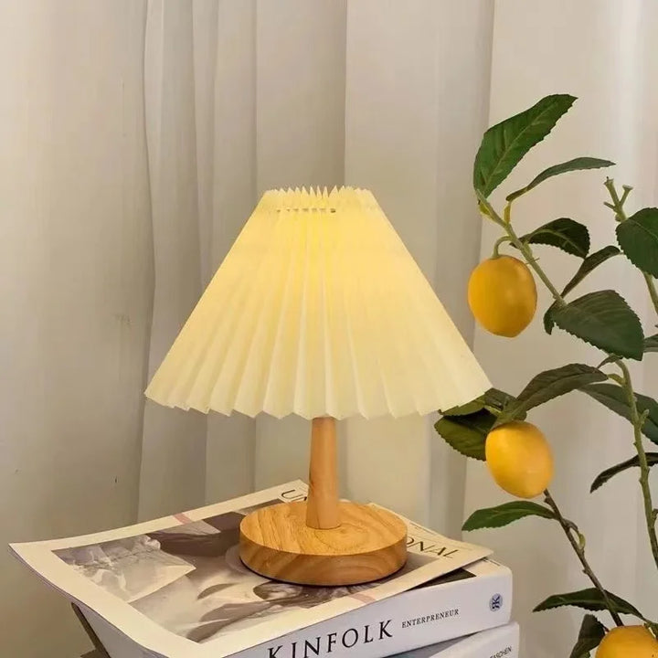 Luvikno | Sammenleggbar Plissebordlampe - Stilfull Sammenleggbar LED Bordlampe for Unik Interiørdesign