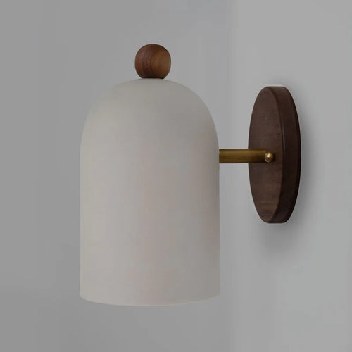 Luvikno | TimberSoul – Wabi-Sabi Valnøtt Vegglampe for Naturlig Atmosfære