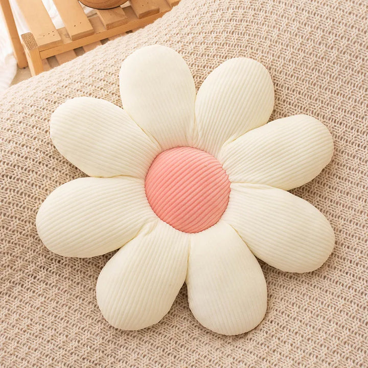 Daisy Plush Cushion | Luvikno