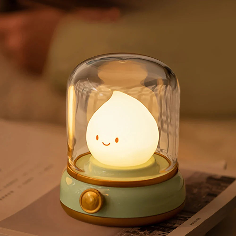 Luvikno | LumiFlame LED Nattlys | Retro Olje Design | USB Oppladbar | Varm Stemningslys