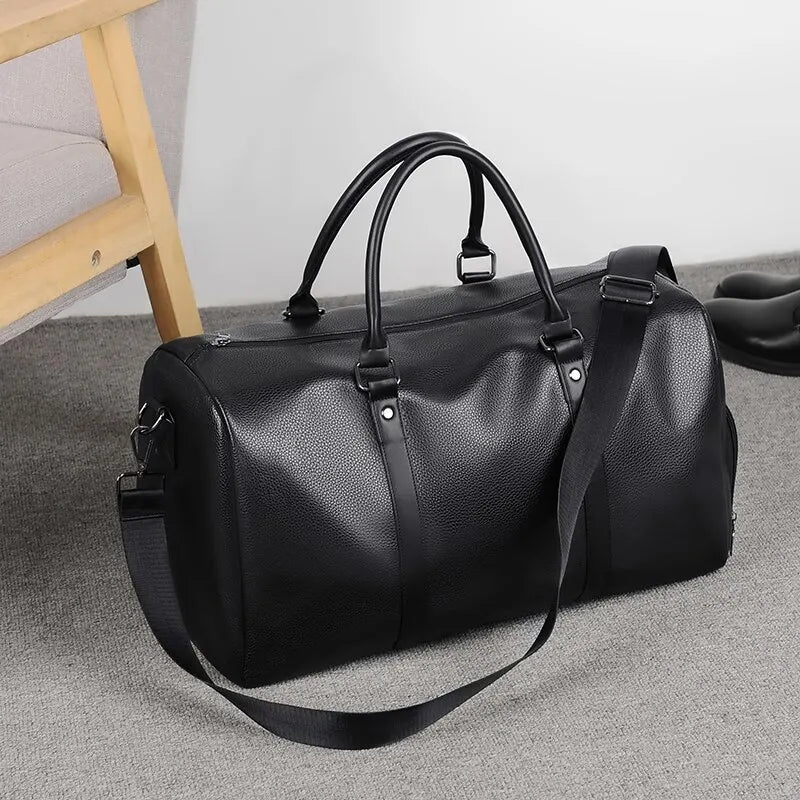 Luvikno | Reiseveske Ravemo Roadster | Retro sportveske laget av vanntett PU | 44×33×21 cm | For korte turer, trening & motorsykkelkjøring