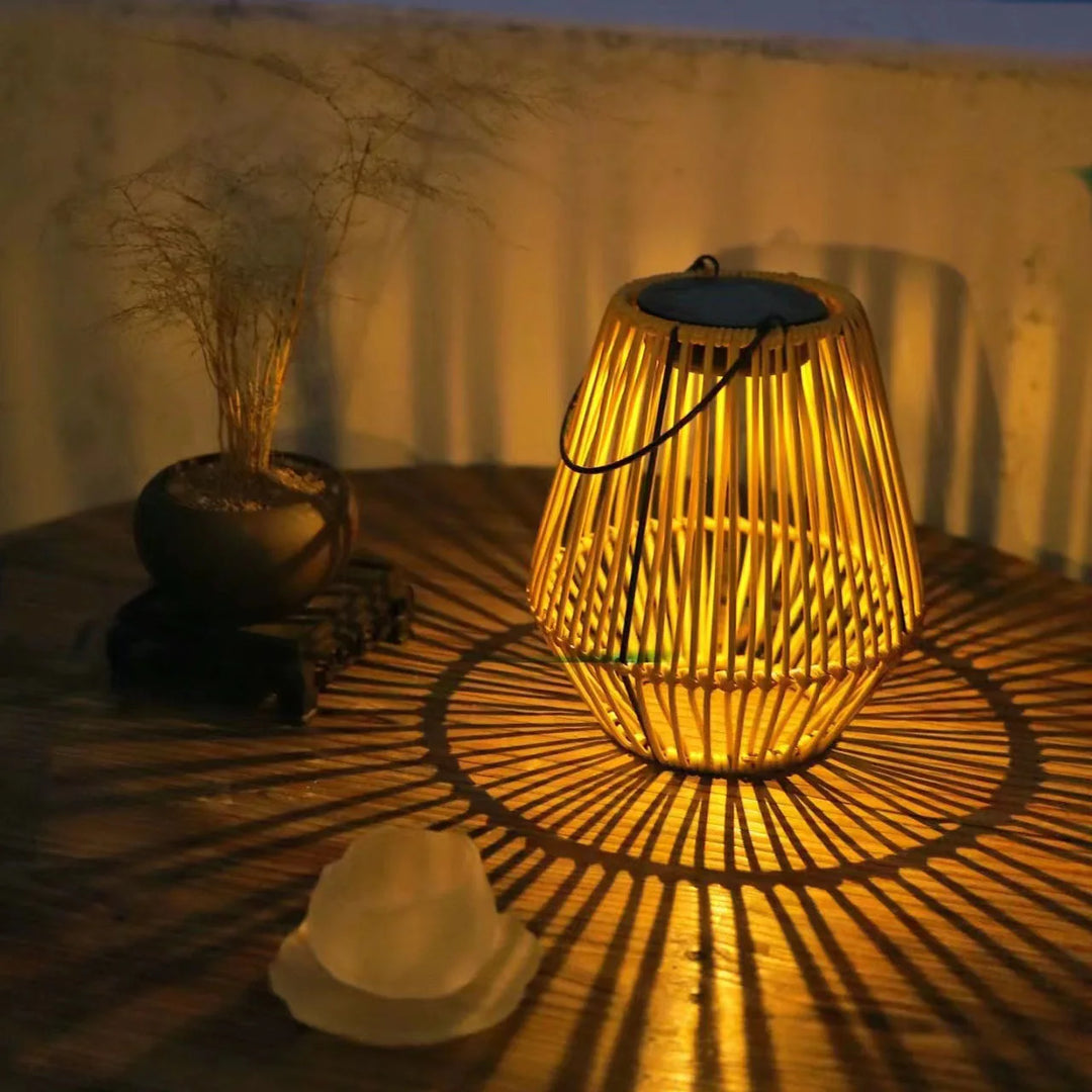 Solar Vevd Lantern Luvikno