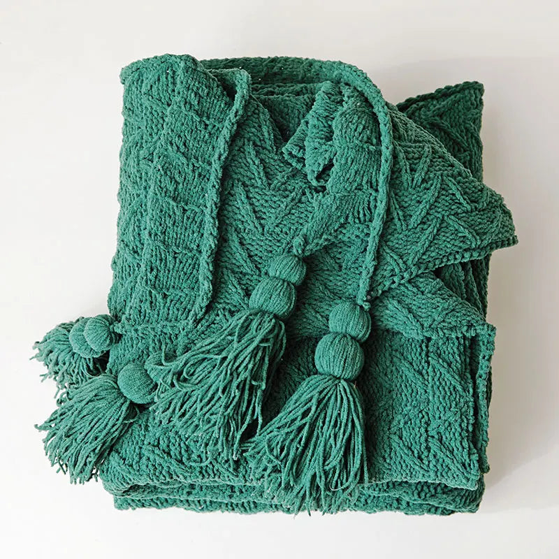 HeartCozy Blanket – Luxe Chenille Blanket with Heart Fringes Luvikno