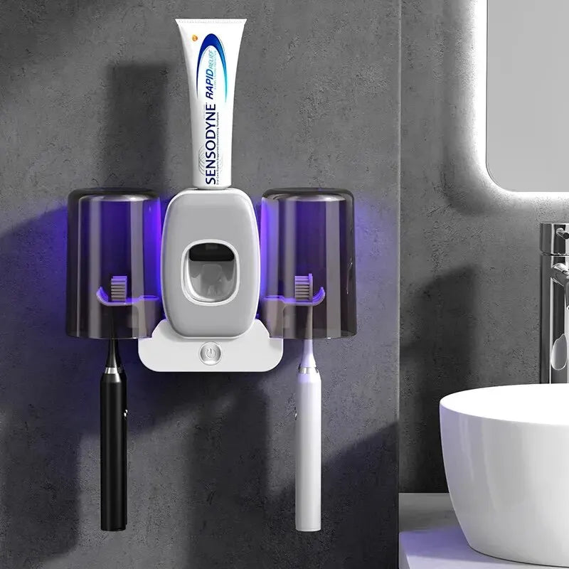 Luvikno | UV Tannbørsteholder PureBrush UV | Sterilisering med UV Lys | Automatisk Tannkremdispenser | Veggmontering Uten Boring