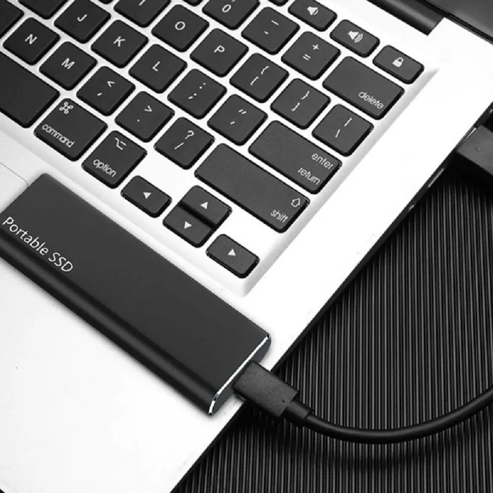 Luvikno | Ultra Tynn 4 TB Ekstern Harddisk – Bærbar USB-C Lagringsløsning for Rask Filoverføring og Holdbarhet