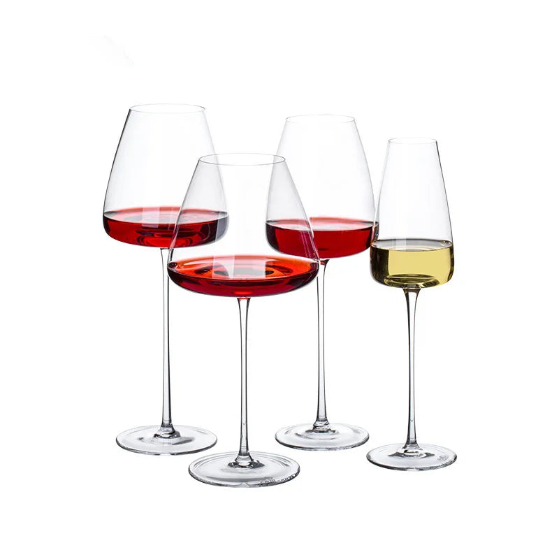 Sett med 2, 4 og 6 Håndlagde Krystallvins- og Champagneglass - 4 Størrelser | Luvikno