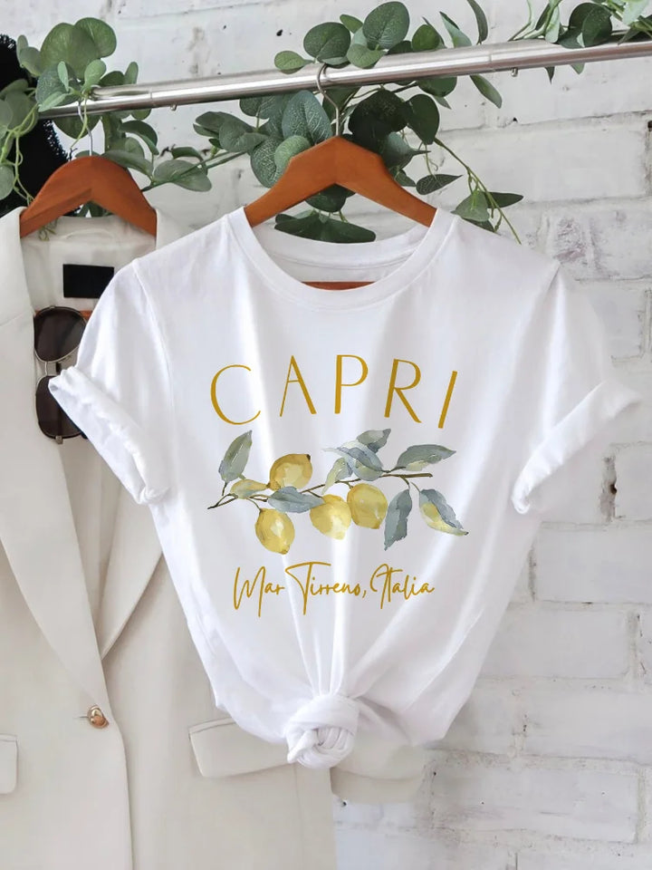 Luvik | Tyylikäs Capri Design T-paita