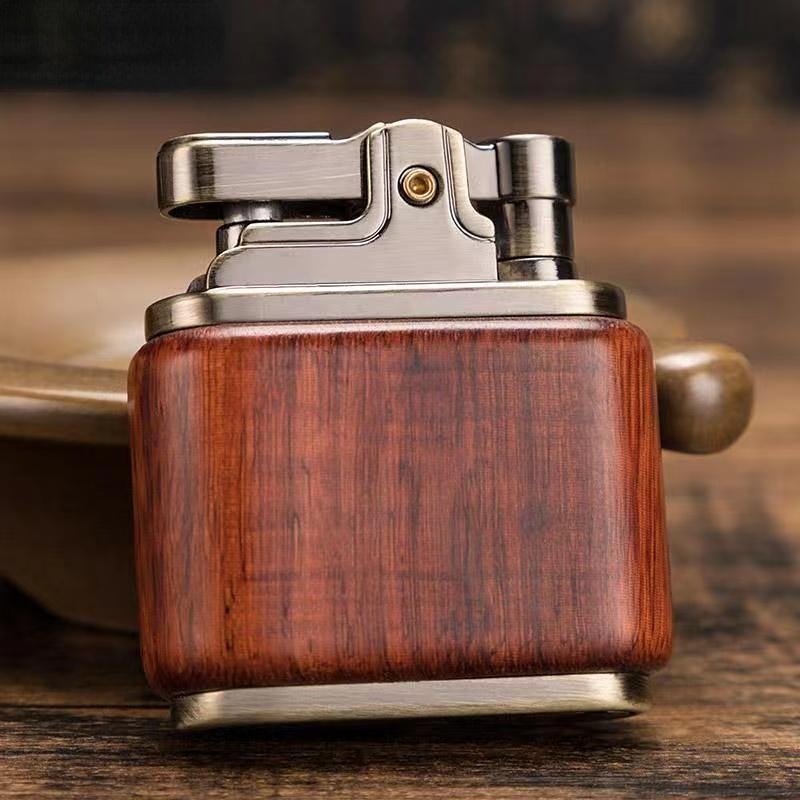 Trefoldig Vintage Spark Kerosene Tenner | Luvikno