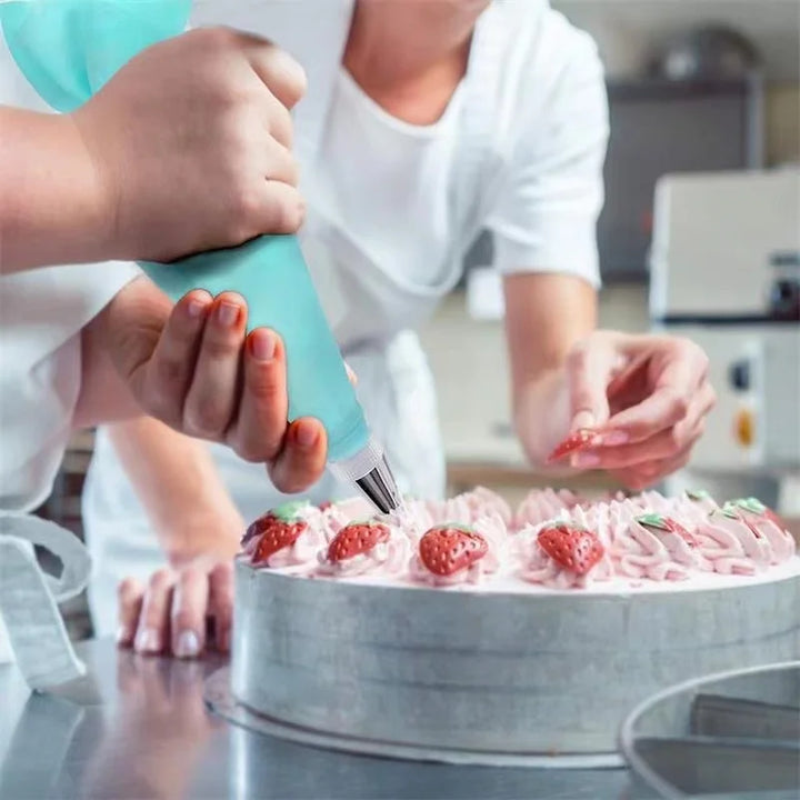 Luvikno | BakeDeko Sprøytetutsett | Gjenbrukbare Silikon Sprøyteposer med Rustfrie Ståltutter | For Kaker, Cupcakes & Bakevarer