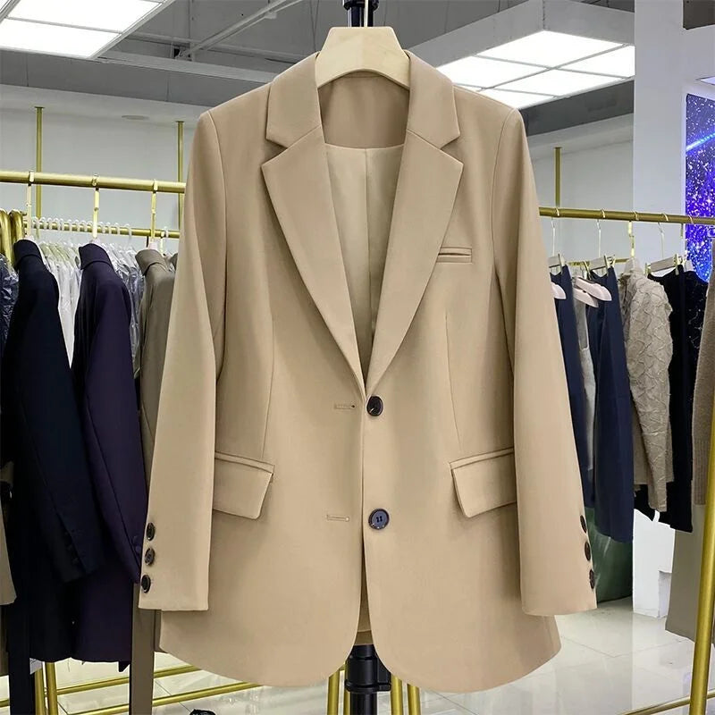 Luvik | Stilig fritidsblazer for kvinner