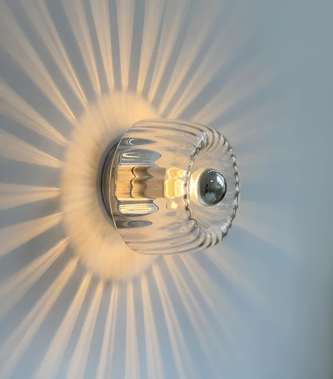 Luvikno | ScandiElegance Vegglampe – Moderne Glassbelysning med Bauhaus-sjarm