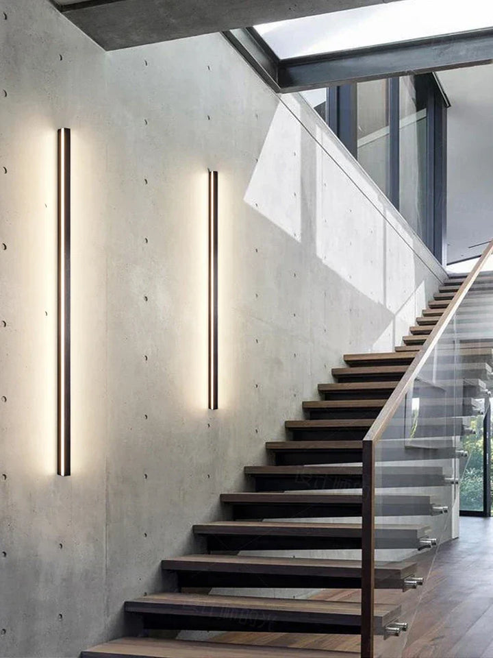 Moderne Utendørslampe i Svart Luvikno