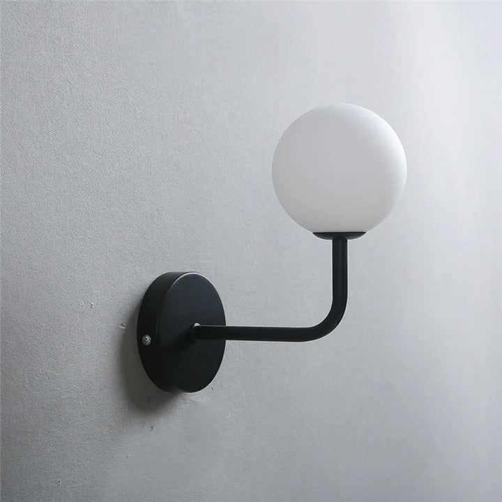 Elegant vegglampe for stilfull belysning | Luvikno