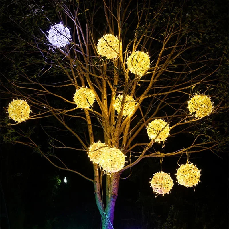 LED Rattan Ball String Lights – Dekorativ utendørs belysning for hager og fester | Luvikno