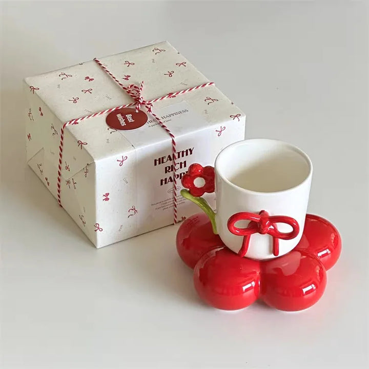 Bånd-pyntet keramisk krus – Håndlaget eleganse for kaffe- og teelskere | Luvikno