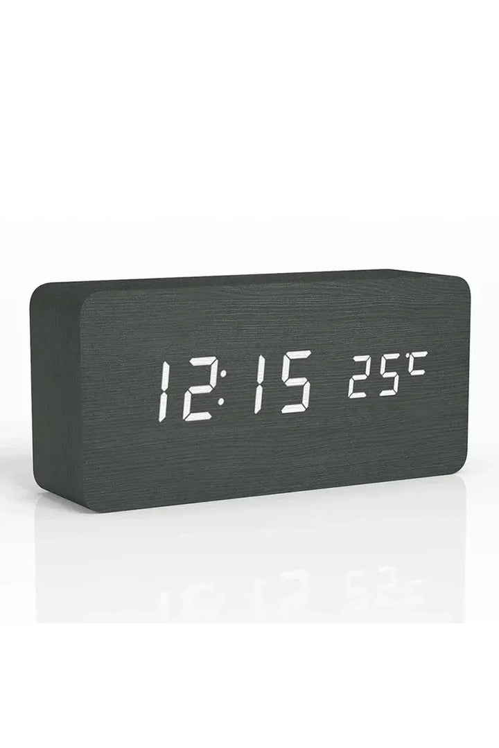 Luvikno | Tre LED digital klokke
