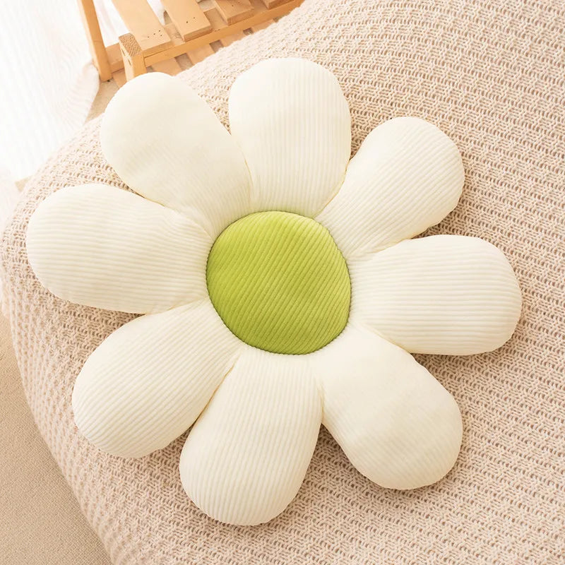 Daisy Plush Cushion | Luvikno