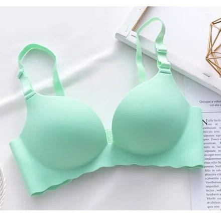 Luvikno | GlowBra — Usynlig komfort som får silhuetten din til å skinne