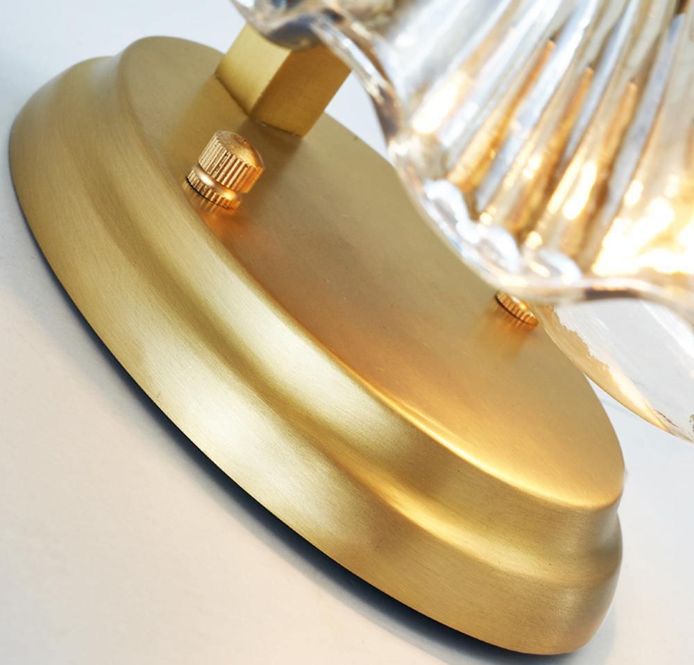 Shell vegglampe - Bring maritim eleganse inn i hjemmet | Luvikno