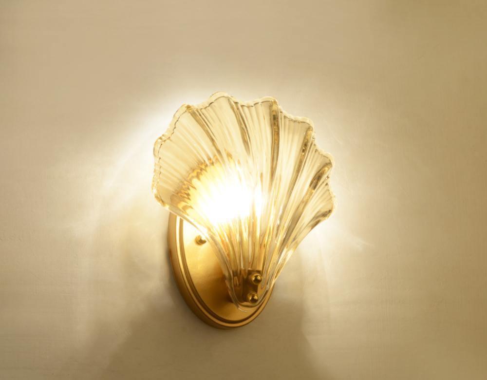 Shell vegglampe - Bring maritim eleganse inn i hjemmet | Luvikno