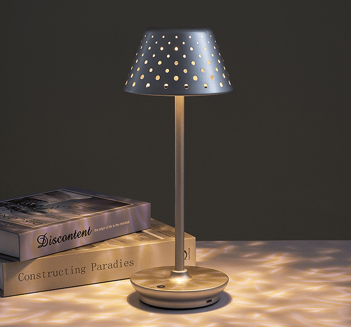LuxeGlow – Portable LED Bordlampe for Moderne Interiør Luvikno
