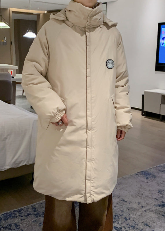 Luvik | Talvitakit miehille hupulla ja mustilla taskuilla