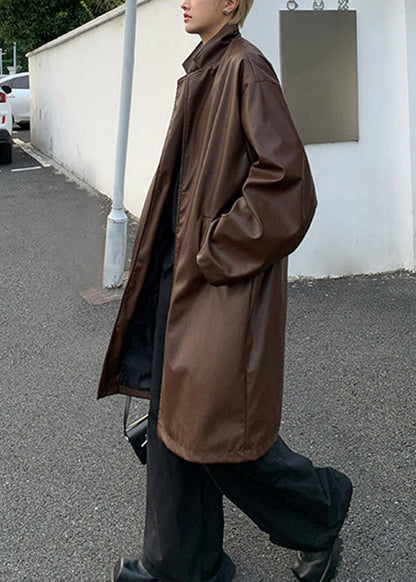 Luvik | Peter Pan kauluksen ruskea nappi tekonahkainen takki miehille