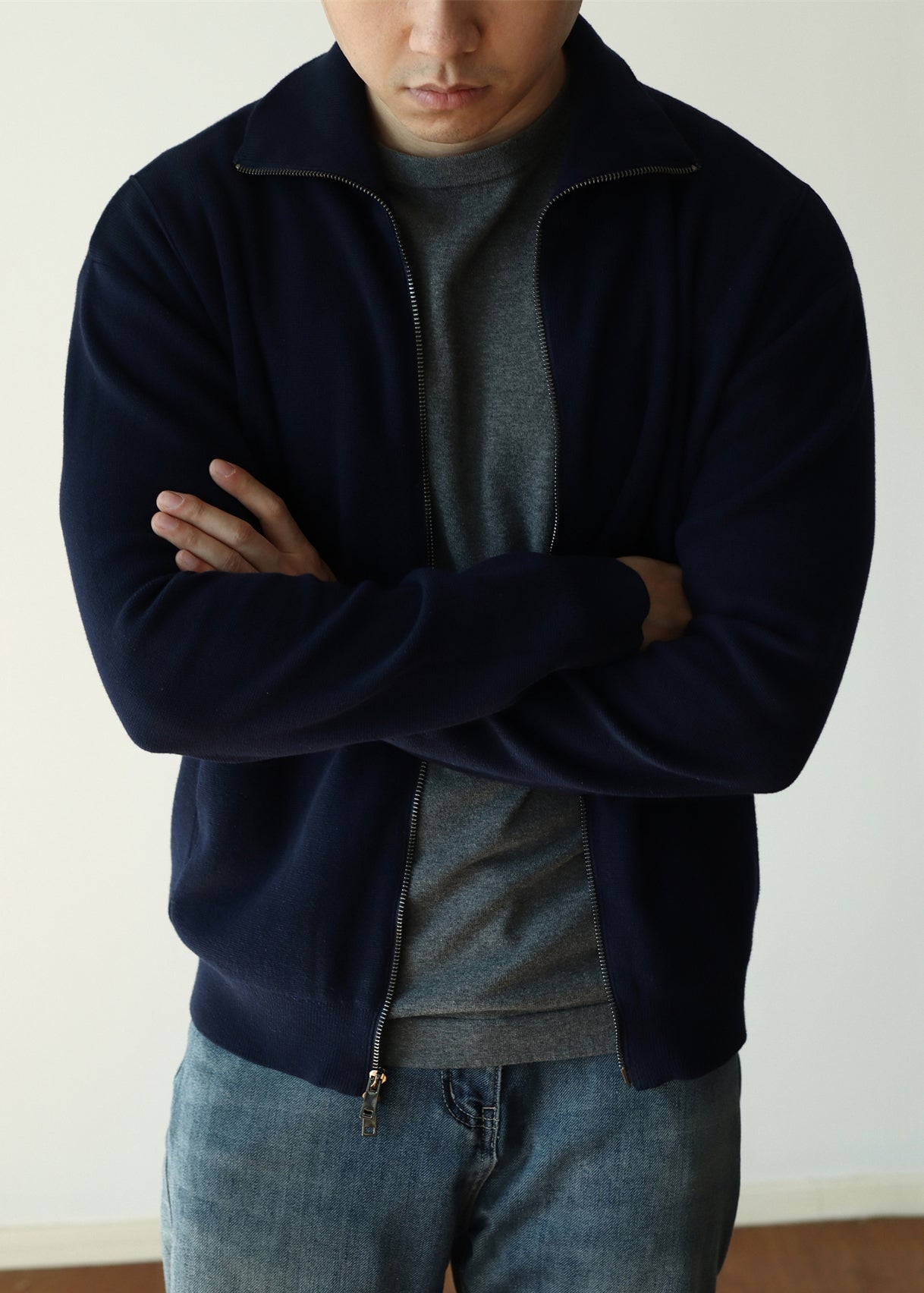 Luvik | Sininen vetoketjullinen takki taskuilla, miesten yksiväriset liivit