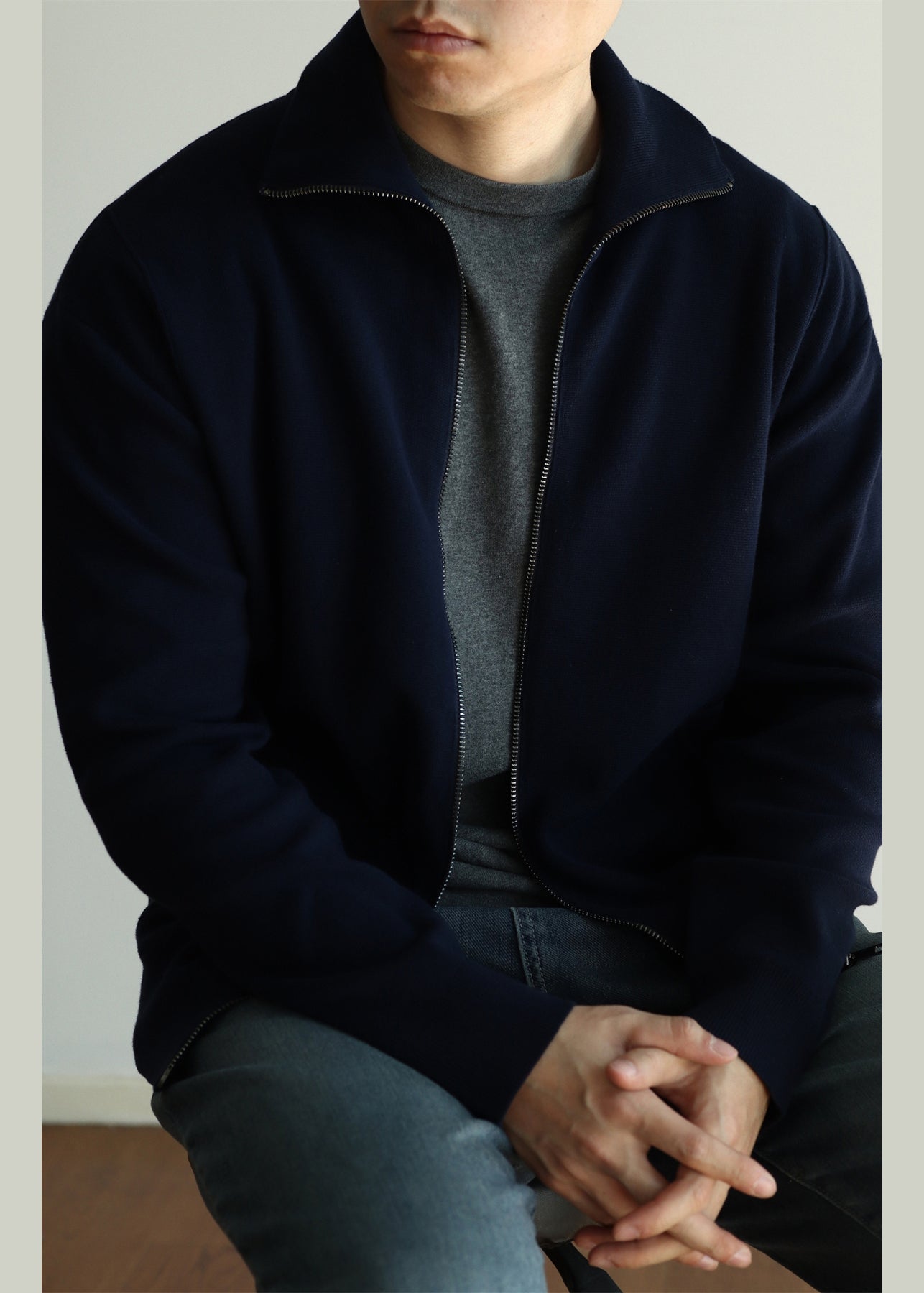 Luvik | Sininen vetoketjullinen takki taskuilla, miesten yksiväriset liivit