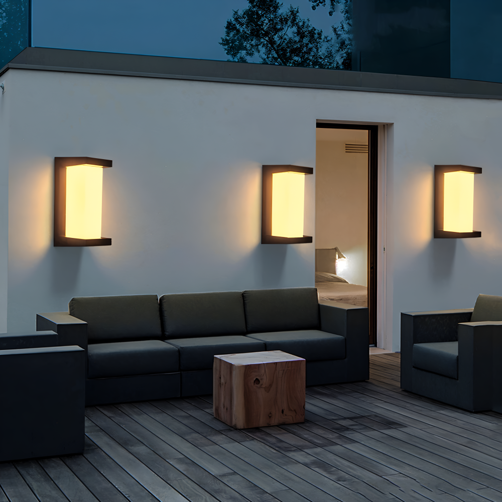 Smart utendørs vegglampe med bevegelsessensor – LED-belysning for sikkerhet og atmosfære | Luvikno