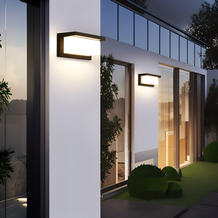 Smart utendørs vegglampe med bevegelsessensor – LED-belysning for sikkerhet og atmosfære | Luvikno
