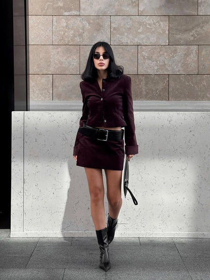 Luvik | Takki & lyhyt hame vyöllä koordinaattisetti