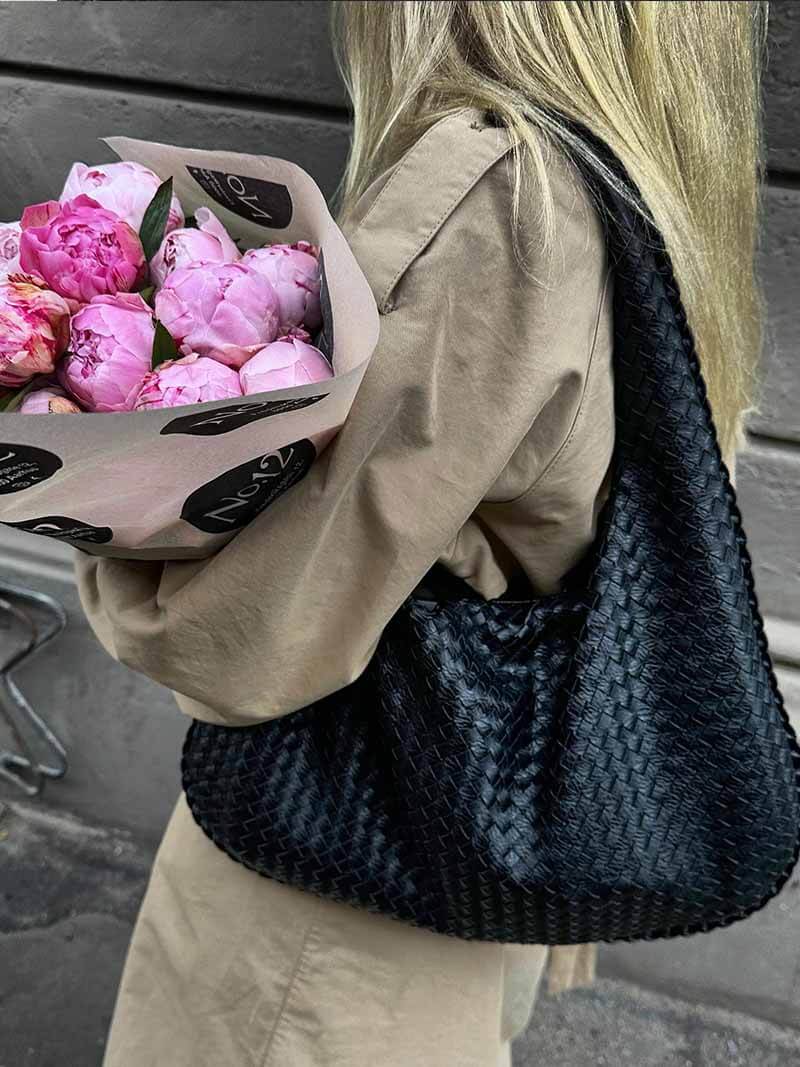 Luvik | Skulderveske Dame - stilfull og romslig lærveske