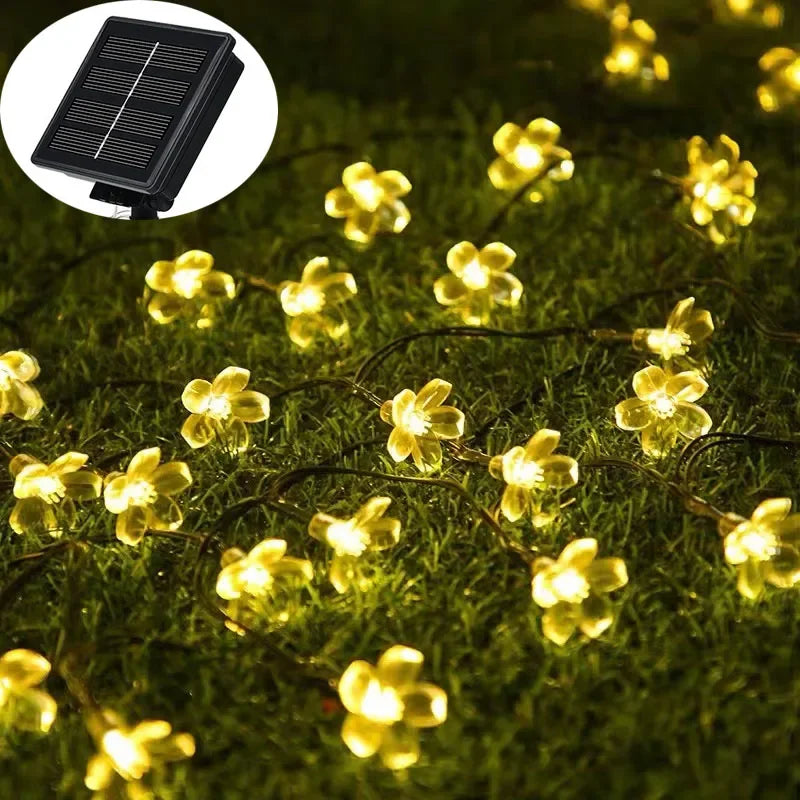 Luvikno | LuxeLumen Hageblomst | Elegant solcelledrevet belysning for en fortryllende hage