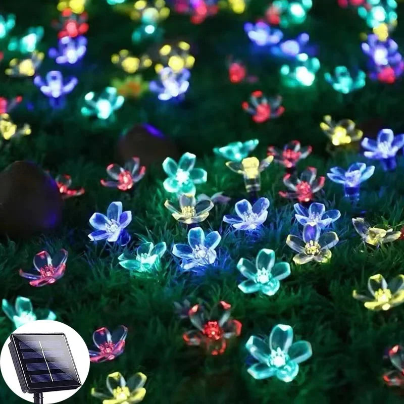 Luvikno | LuxeLumen Hageblomst | Elegant solcelledrevet belysning for en fortryllende hage