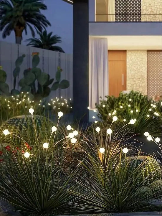 Solar Garden Lighting - LunaGlow | Luvikno