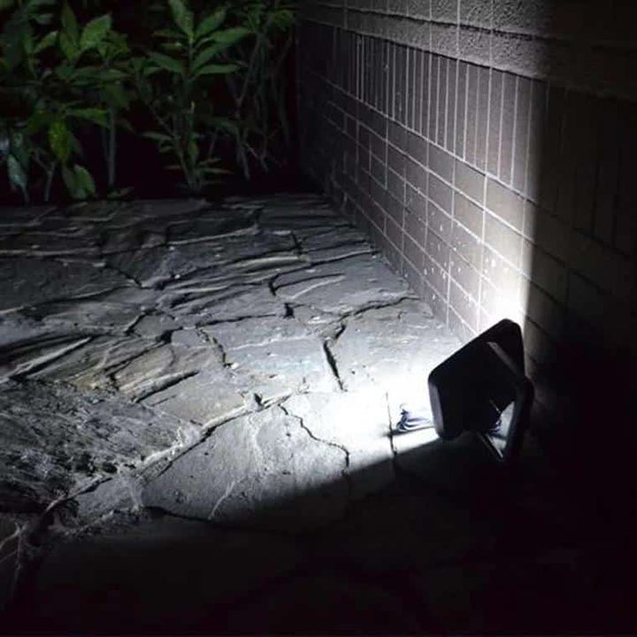 LED-lampe svart (kvadrat) med bevegelsessensor - Solar | Luvikno