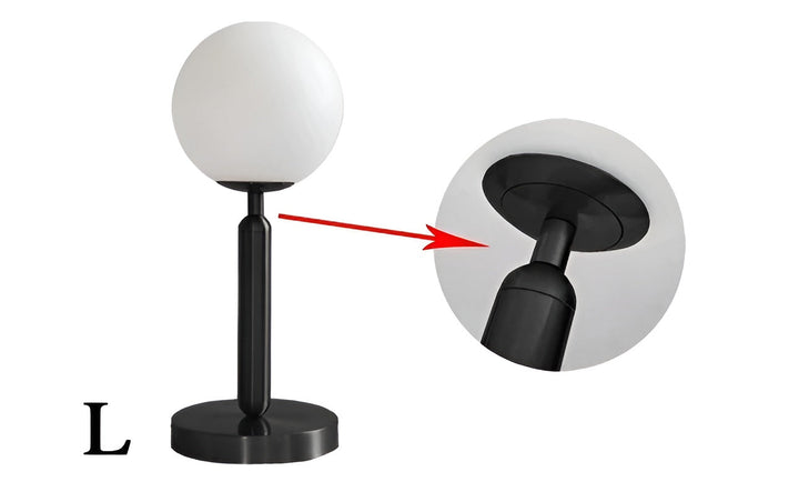 Luvikno | SphereShine Luxe Bordlampe i Glass & Messing – Eleganse og LED