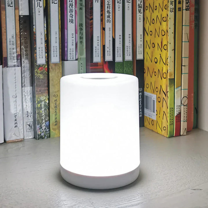 Dimmbar LED Bordlampe med USB-port - GlowEase | Luvikno
