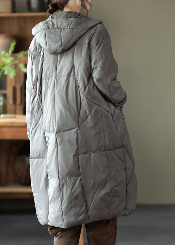 Luvik | Paksut untuvatakkikaan talvitakit, joissa on huppu ja harmaa vetoketju