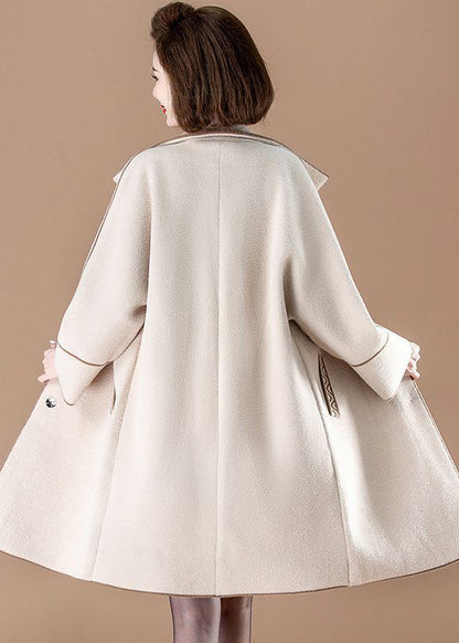 Luvik | Villakangas takki patchwork Peter Pan -kauluksella beige talvi