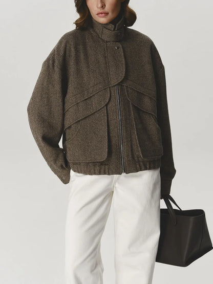 Luvik | Syksytakki - Tyylikäs ja Mukava Takki Korkealla Vyötäröllä ja Vetoketjulla Viileämmille Päiville