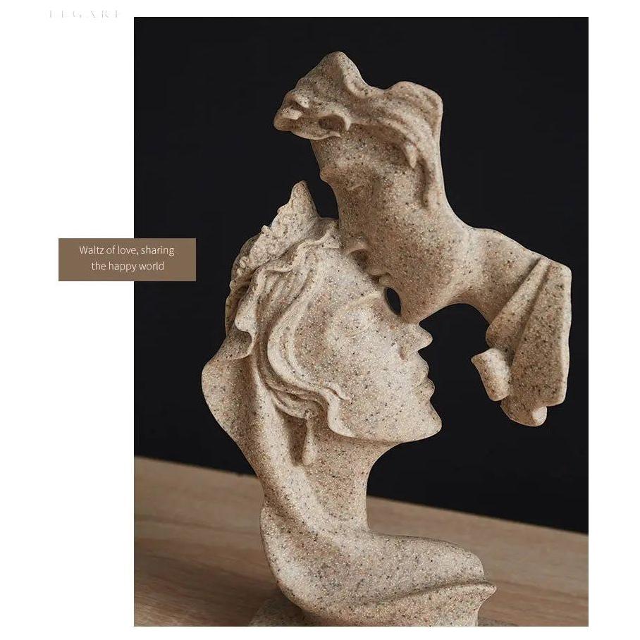 Sweet Kiss - Panneklem-kysende Kjærlighetspar Statue | Luvikno